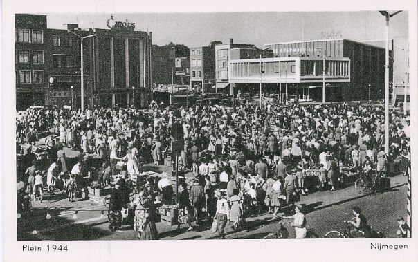 plein44005.jpg
