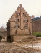 img010.jpg
